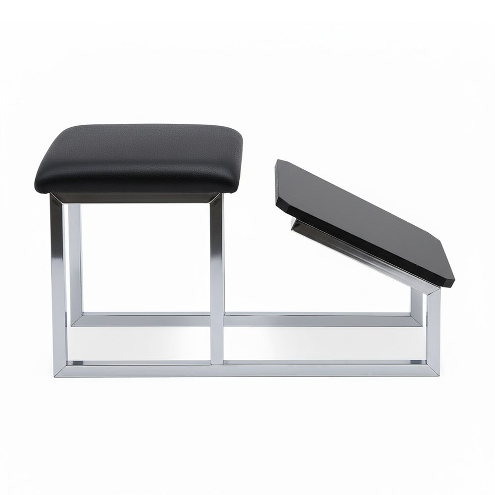 Hocker mit Schuhablage